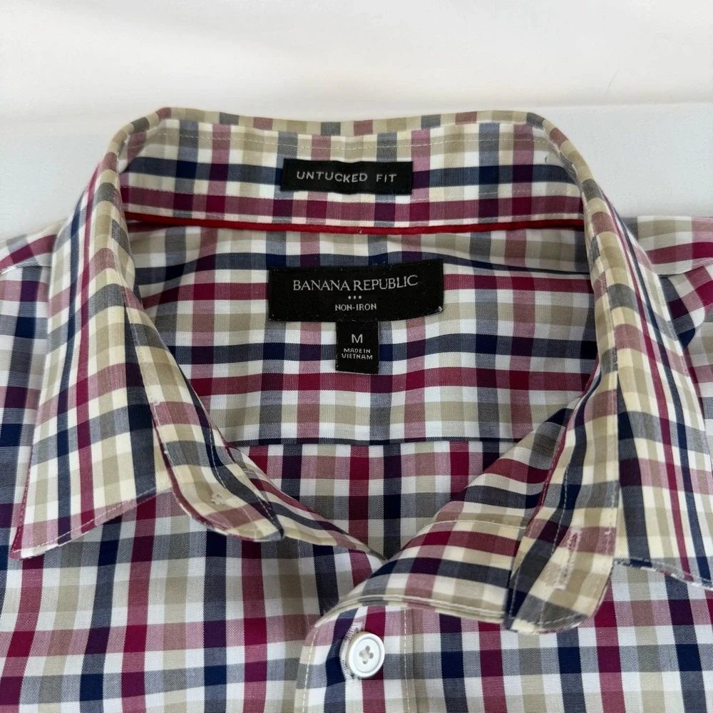 Banana Republic Untucked Fit Non-Iron, Slim Fit M Red/White/Blue Button-up Shirt